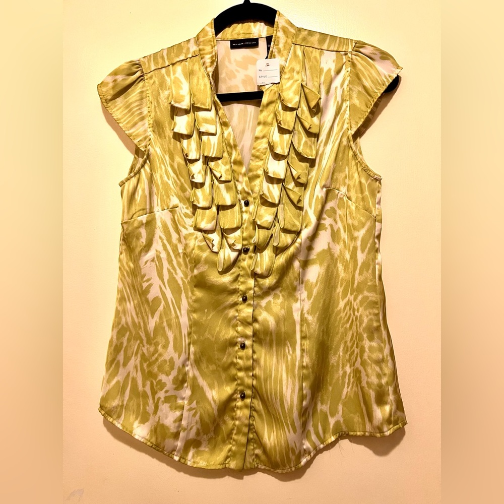 Women’s New York & Company Button Up Summer Blouse Button Up Sz 6. PGC.